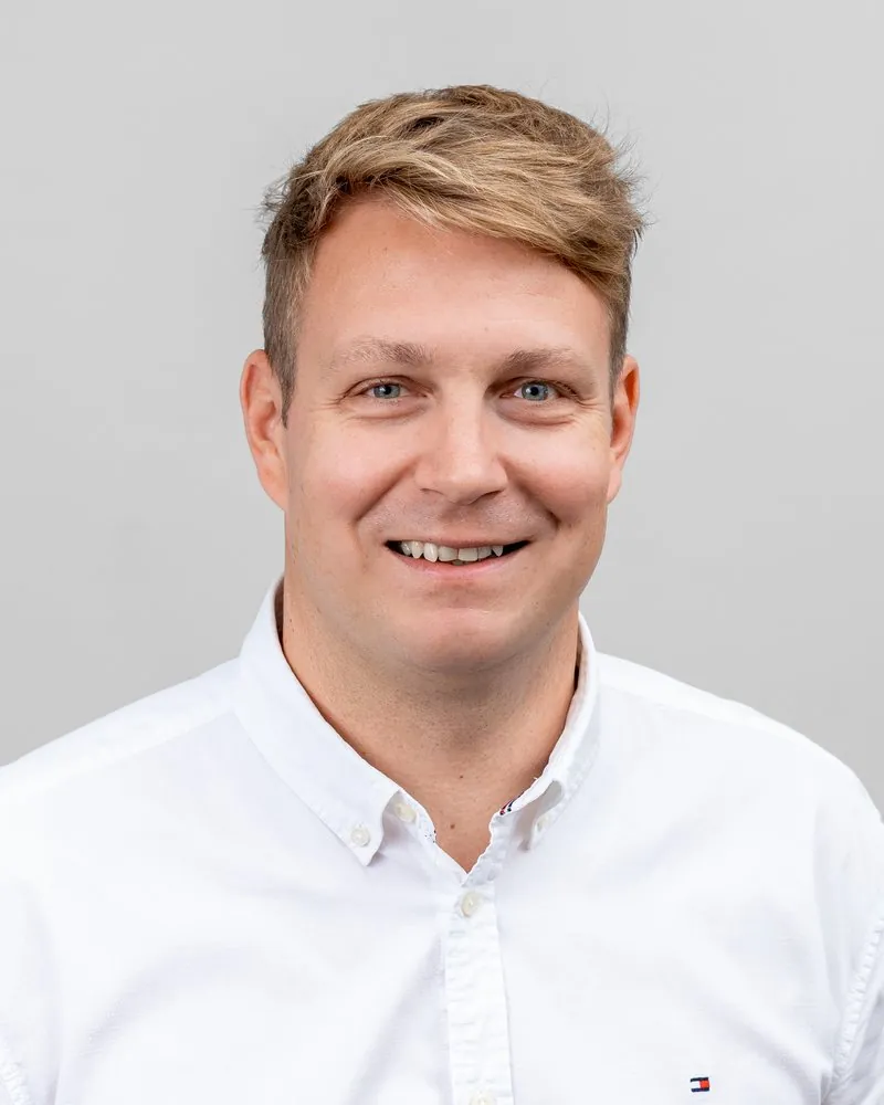 Korbuly Márton, Managing Director, OSH engineer & fire safety expert